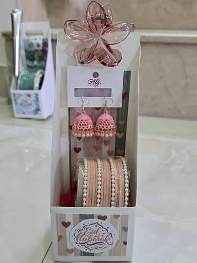 Eid gift boxes and baskets