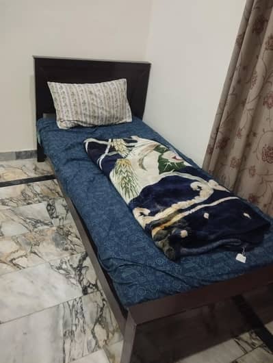 single bed for sale