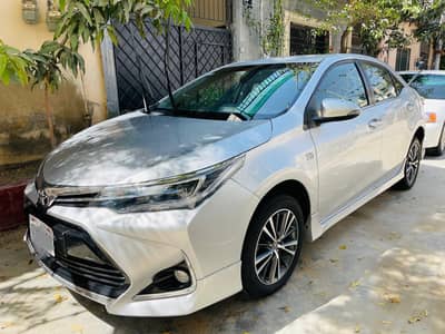 Corolla Atlis X 1.8 CVT black addition