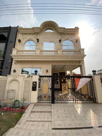 05 MARLA DOUBLE STOREY BRAND NEW HOUSE AVAILABLE FOR SALE AT PRIME LOCATION IN DHA RAHBAR H BLOCK
