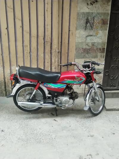 for sale honda cd 7t 2018 modal muzaffarabad numbr ph. 03420230276