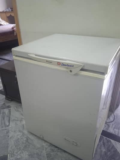 Dawlance Deep Chest Freezer. .