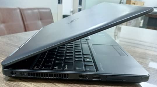 Dell E-5540 in Good Price