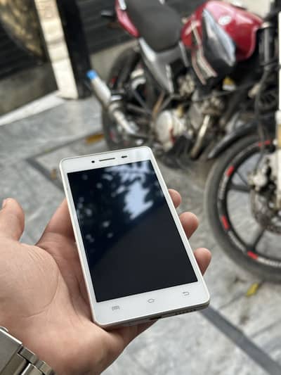 Vivo Y51A