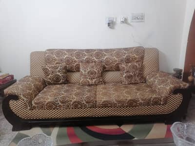 Sofa set