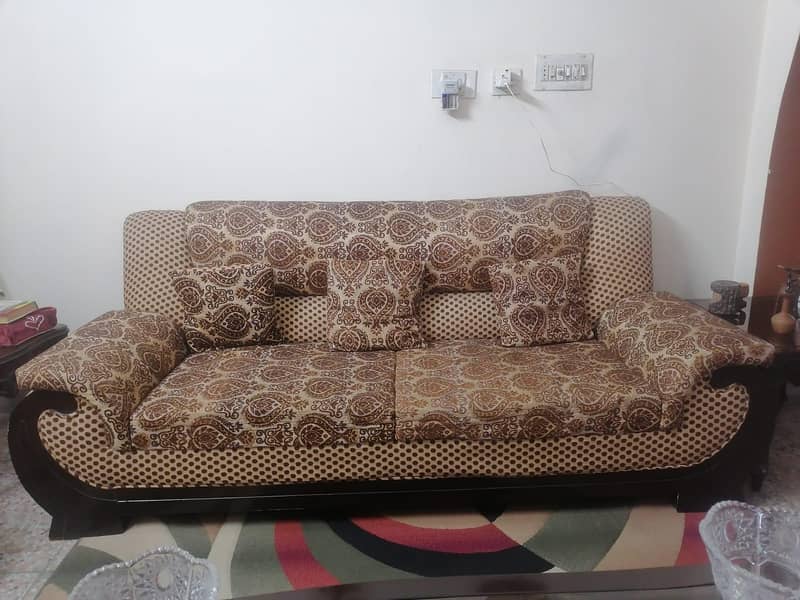 Sofa set 0