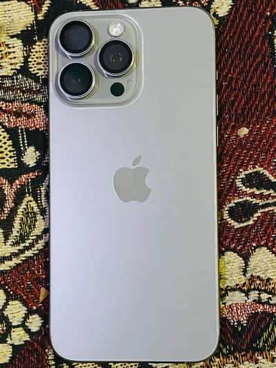 Apple iPhone 15 Pro Max