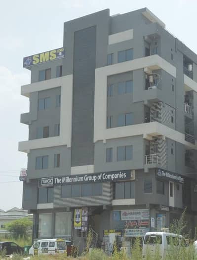 Unique Style Cozy Living Appt