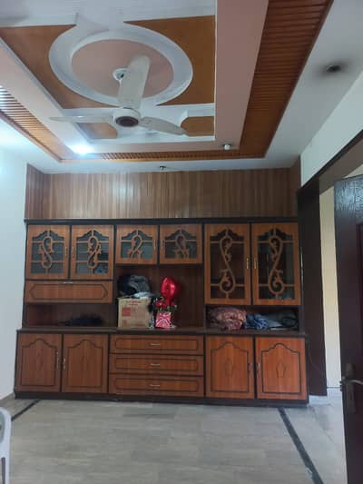 Lower Portion For Rent In Johar Town Block R-1