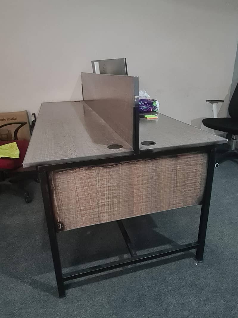 office workstation table 0