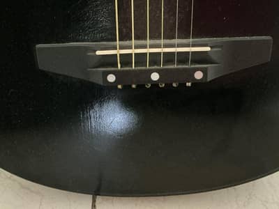 Used olive tree R38 acoustic guitar in great condition for starters.
