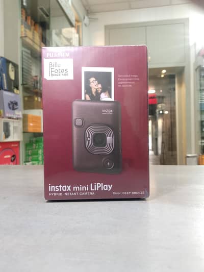 Instax mini LiPlay. (. hybrid Instant Camera. )