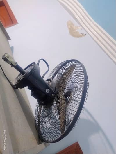 GFC Cleiling Fan - Black Color