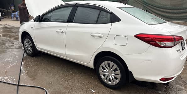 Toyota Yaris 1.3 CVT GLI