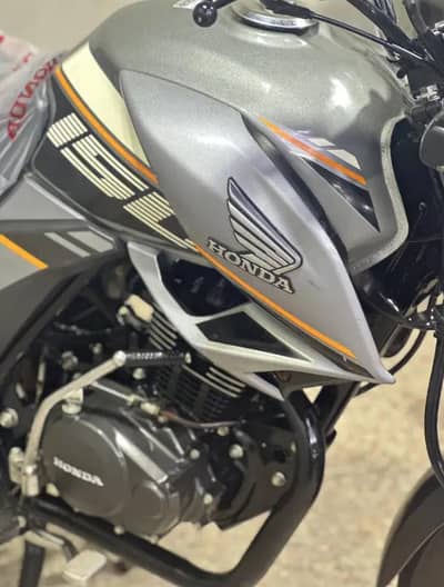 Honda bike CB 150F Complete file