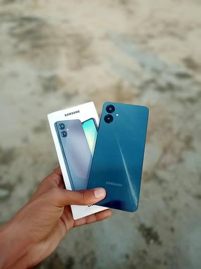 Samsung A06 with box