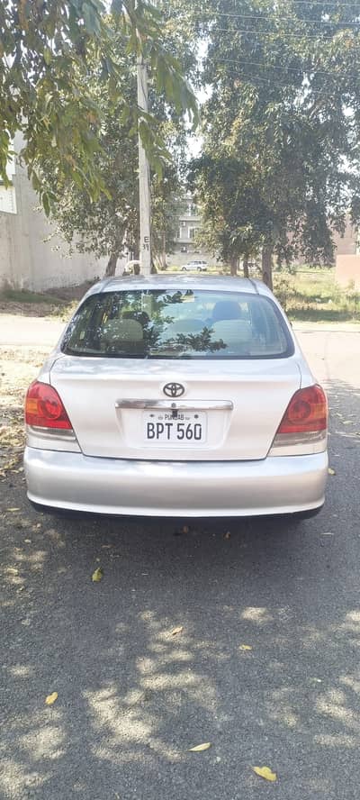 Toyota platz for aale