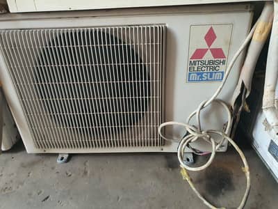 1.5 ton Ac for sale condition 10/10 03092592631