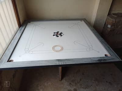 carrom board