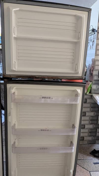 selling Dawlance H zone refrigerator All ok