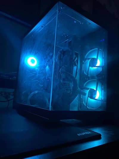 A Decent gaming pc. great performance build.