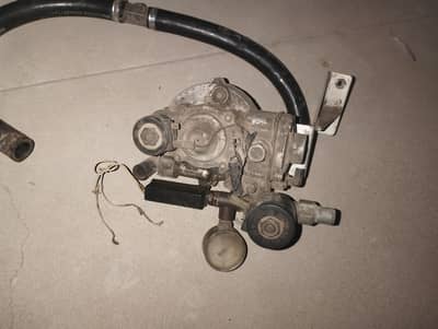 Suzuki Mehran CNG kit clynder