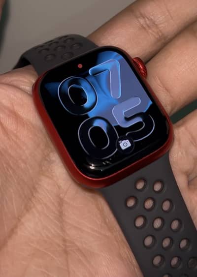 Apple watch series 8