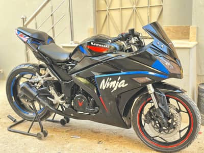 Kawasaki ninja 400  03163702626