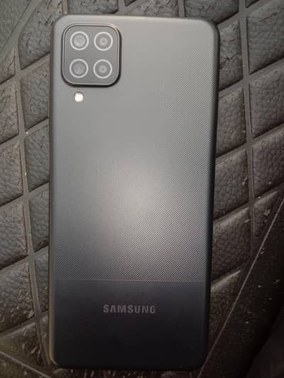 Samsung Galaxy 12.4. 64