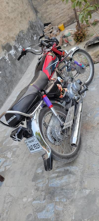 cd 70  , 9/10 condition