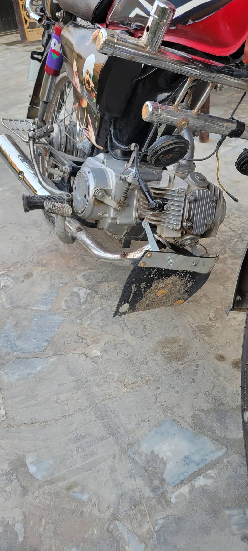 cd 70  , 9/10 condition 7