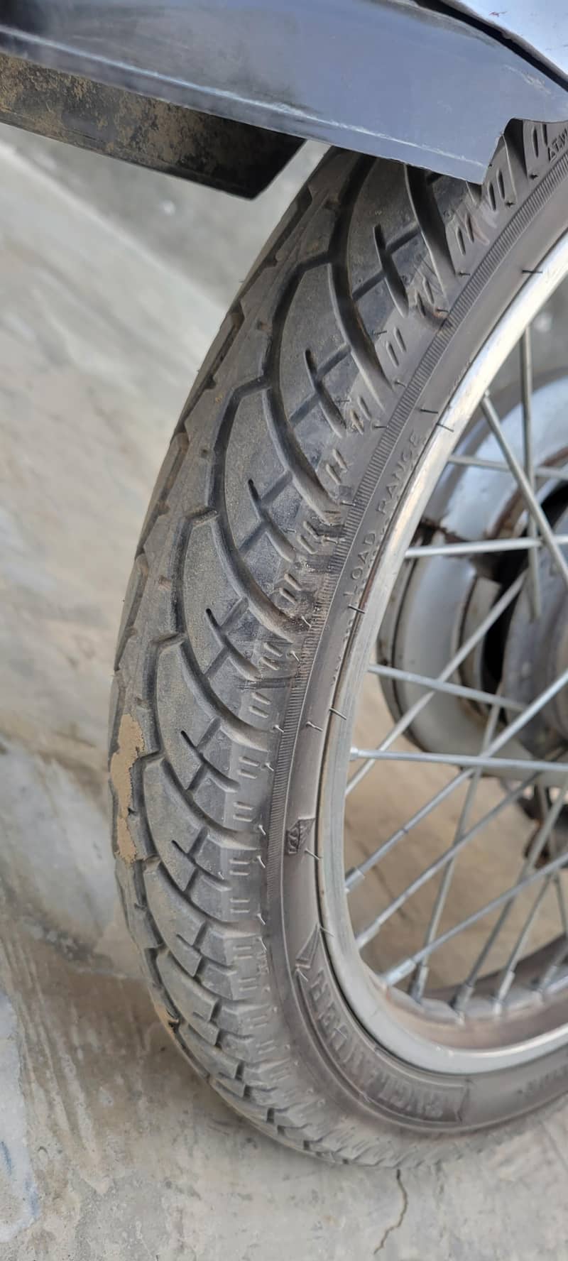 cd 70  , 9/10 condition 8