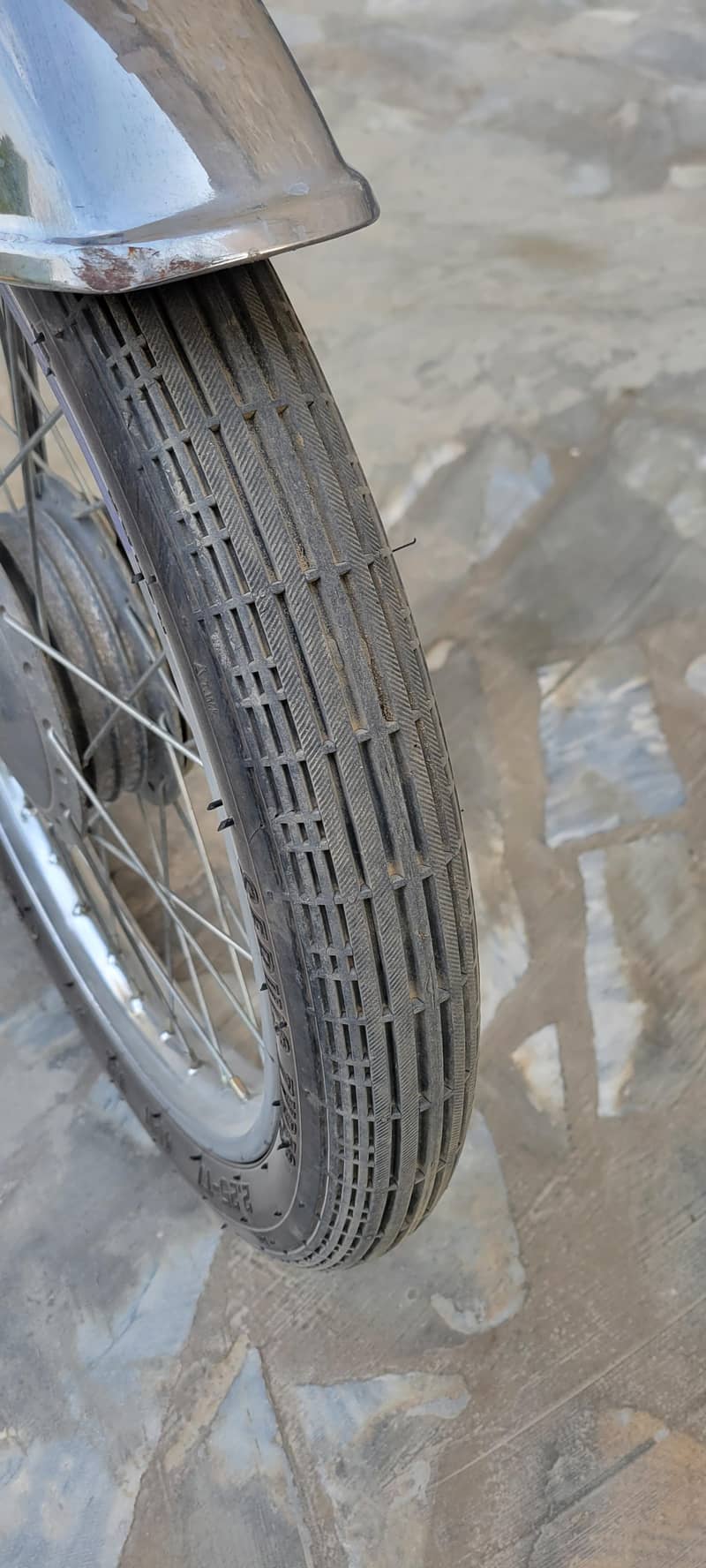 cd 70  , 9/10 condition 9