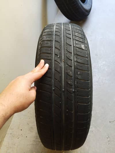 2 tyre for sale 185 70 14