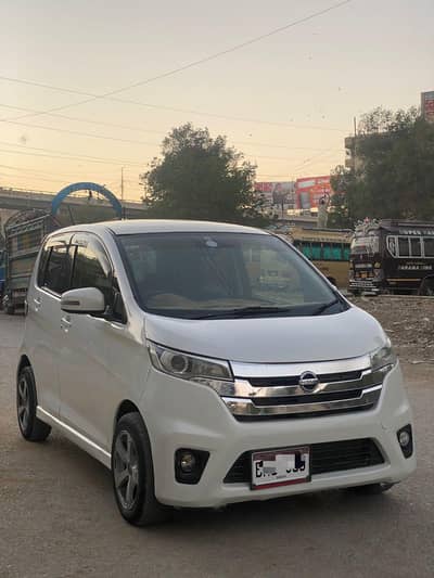 Nissan Dayz Highway Star 2015/2017