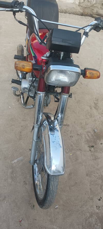 Ravi bike for sale urgently everything okay 