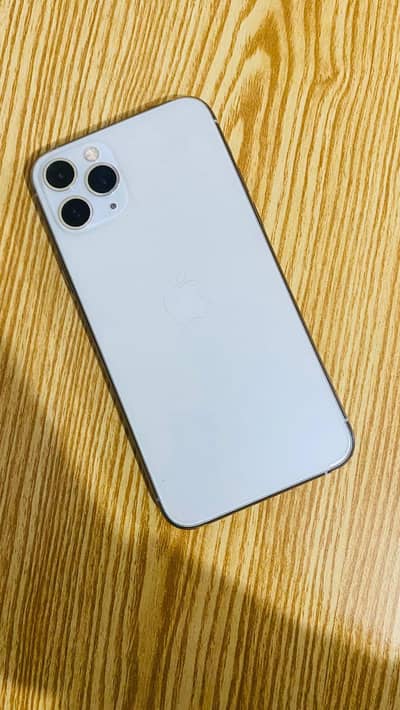 iphone 11 pro white Color