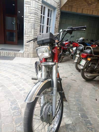 honda 125 (03034139219)