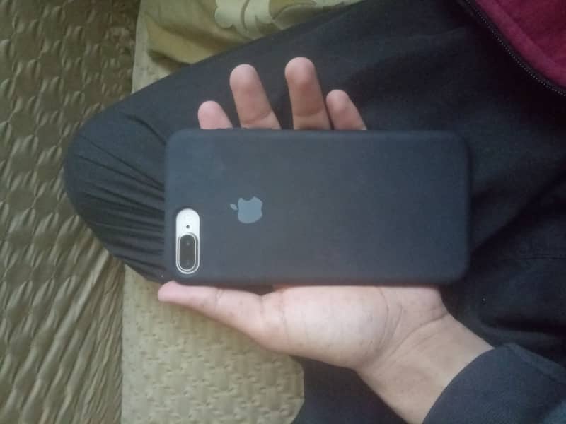 Iphone 8 plus 4