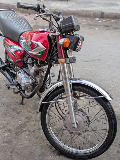 Honda 125 22/23 model