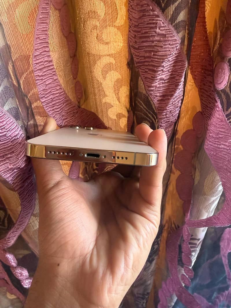 iPhone 12pro max Samsung ke sath exchange 5