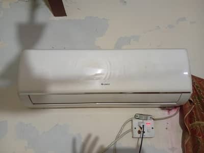 Gree AC 1ton