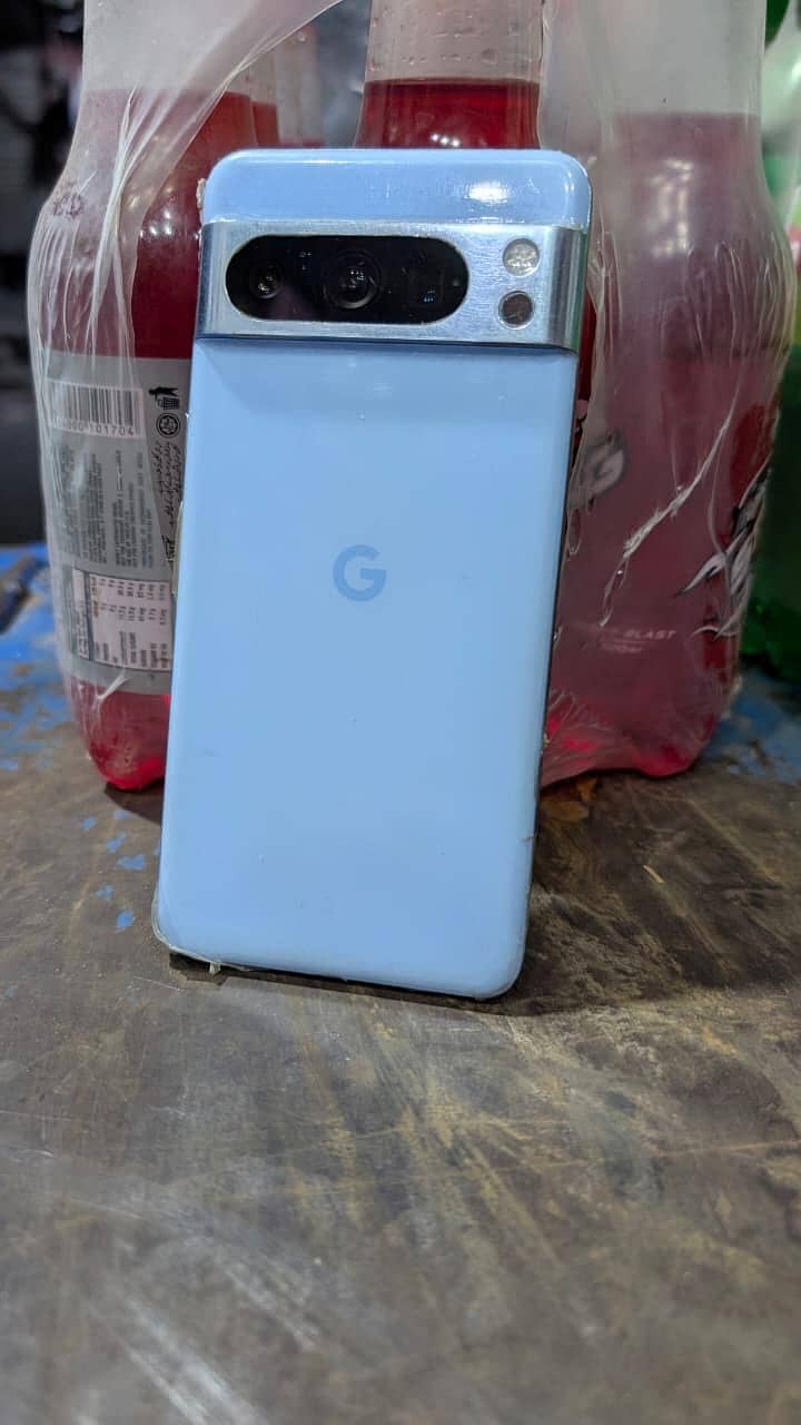 Google pixel 8 pro 3