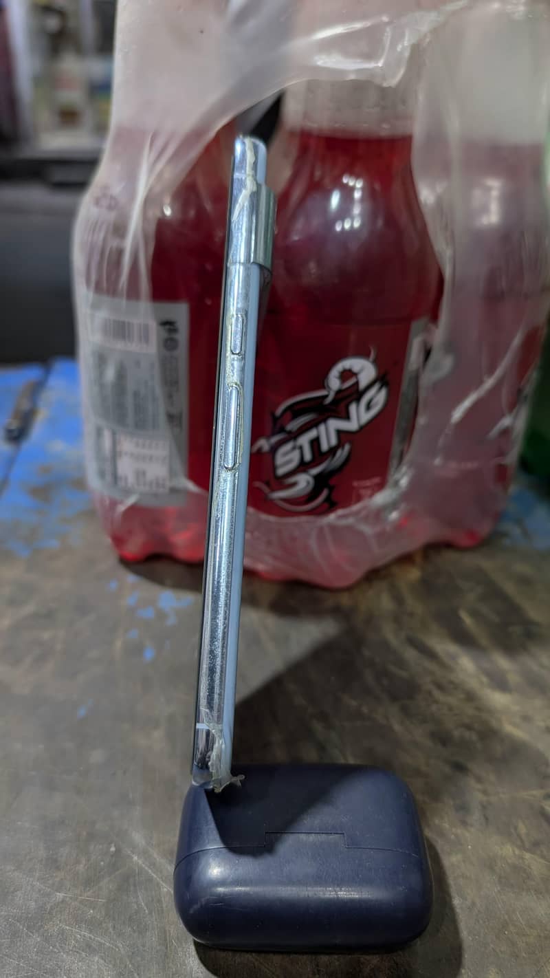 Google pixel 8 pro 6