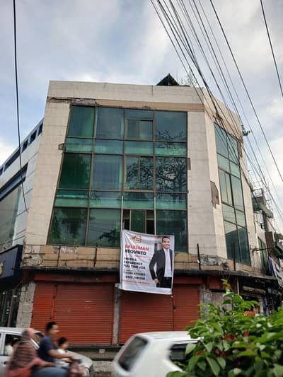 Salesman Required In Bakery.