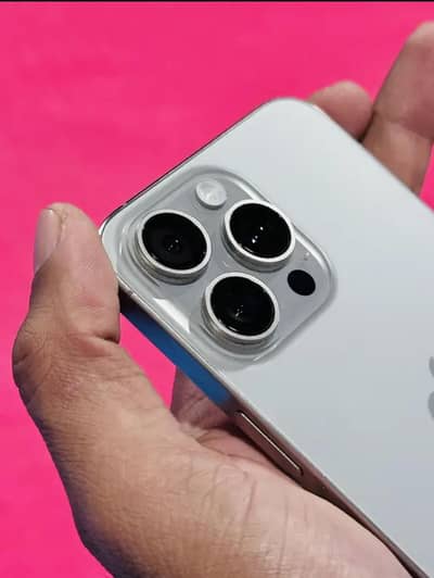 Iphone 15 pro max Non PTA Factory Unlock 98 Battery health