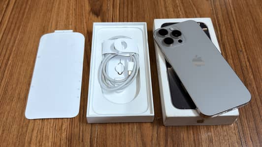 Apple iPhone 16 pro max 256gb Canada jv physical sim