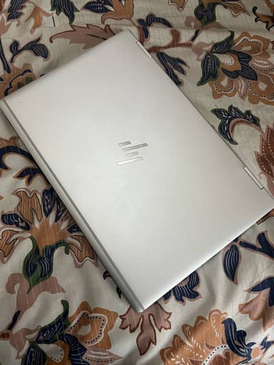 i7 8th gen x360 1030 G4 type c IC faulty