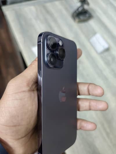 apple iPhone 14 pro max 256GB  deep durple Gual physical Sim 10/10