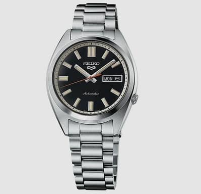 new watch 10/9 condition